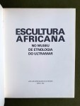 1-escultura-africana-vespeira-maio-68